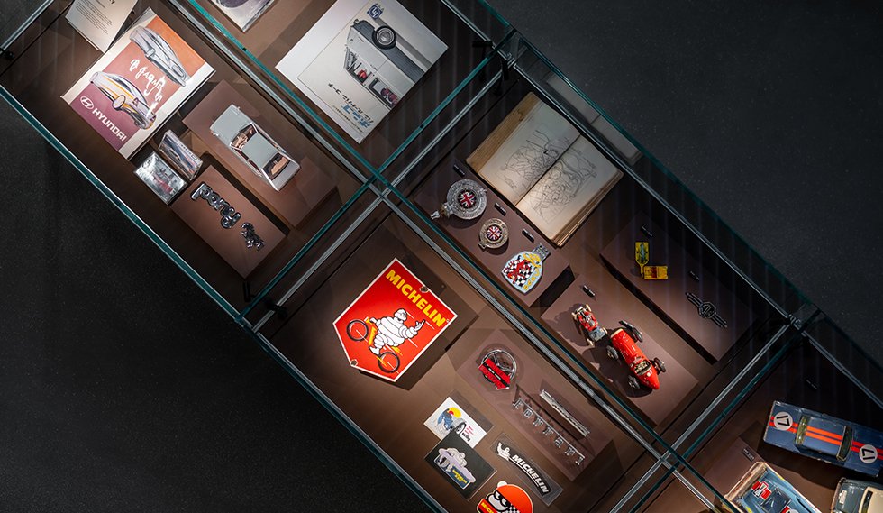 현대 모터스튜디오 서울 - 오토 라이브러리